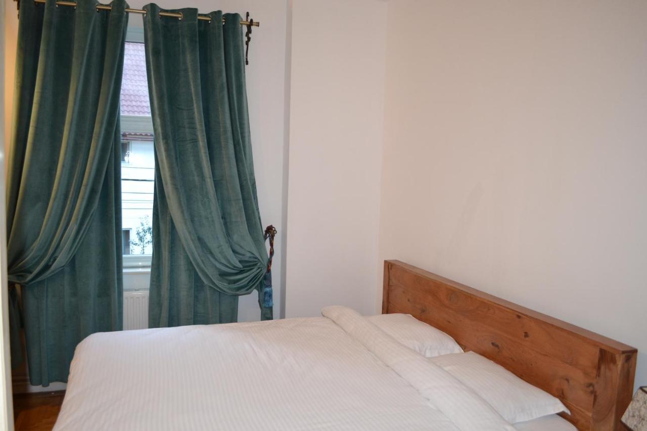 Castle Gate Hotel Bran  Bagian luar foto