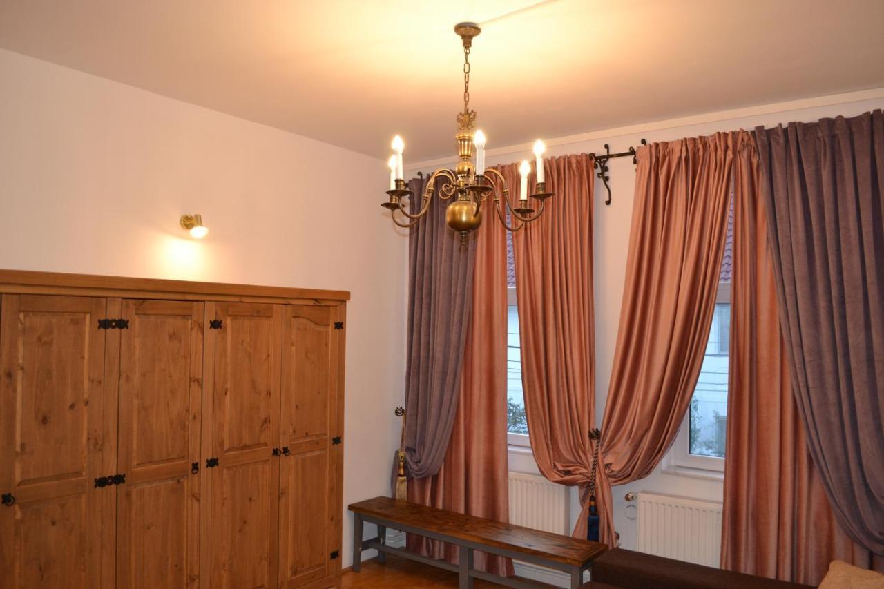 Castle Gate Hotel Bran  Bagian luar foto