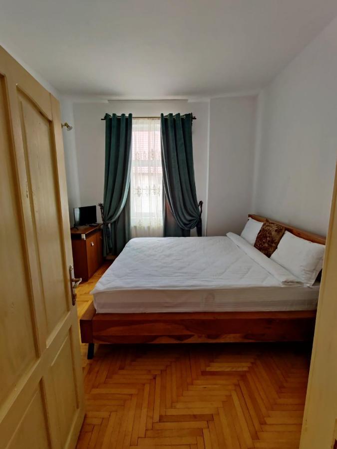 Castle Gate Hotel Bran  Bagian luar foto